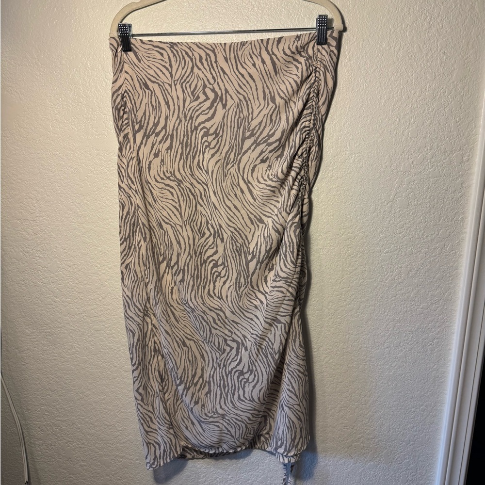 Dress Forum Safari Print Ruched Midi Skirt with Ties Size Large